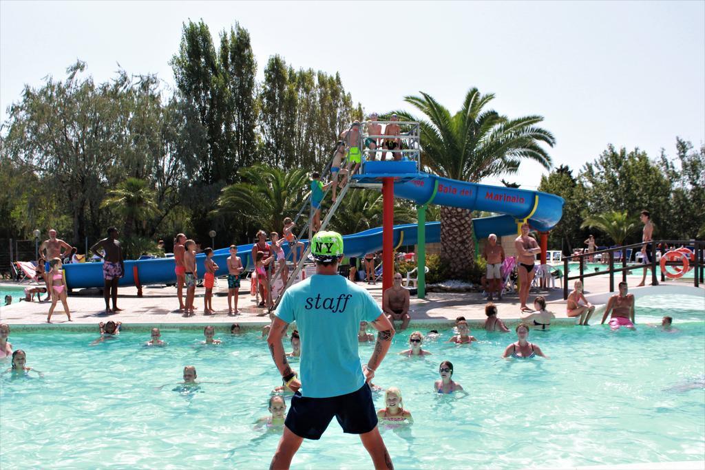 Camping Village Baia Del Marinaio Vada Exterior photo