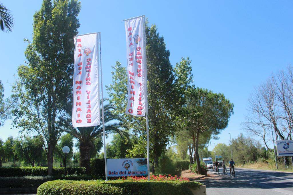 Camping Village Baia Del Marinaio Vada Exterior photo